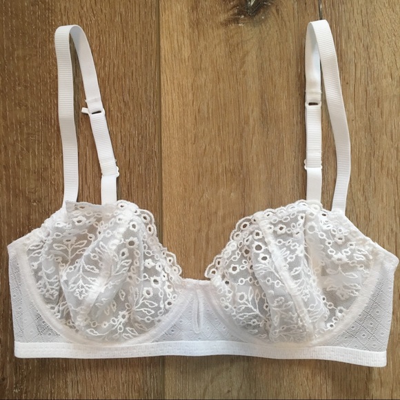 Free People Other - Free People lacy bralette!